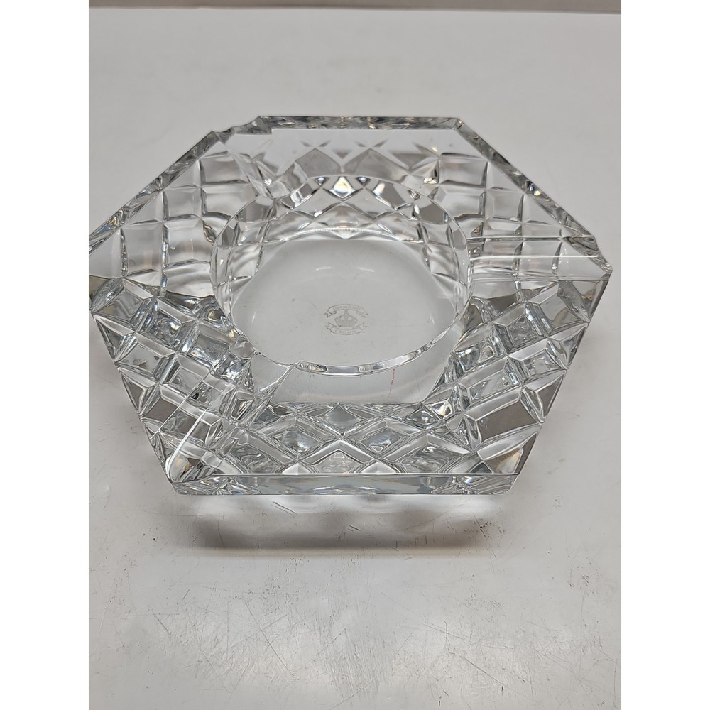 LARGE HEAVY CRYSTAL DIAMOND CROWN CIGAR ASHTRAY
